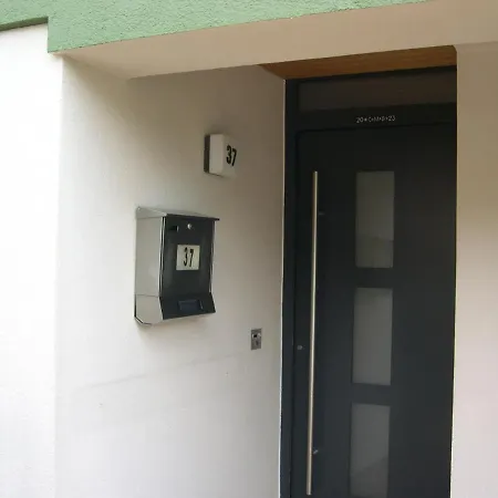 Zv-scholtz Burghausen, Regerstr.37 P7-5 *