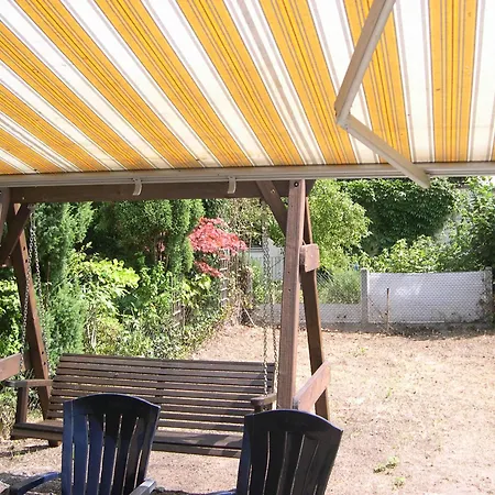 Zv-scholtz Burghausen, Regerstr.37 P7-5 別荘