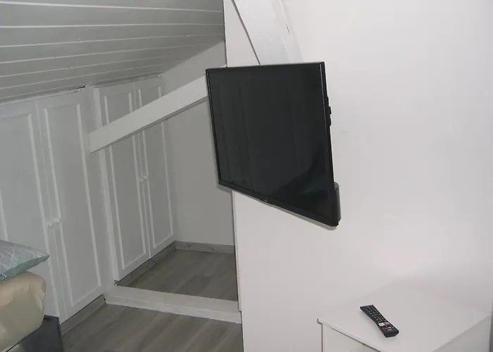 Zv-scholtz Burghausen, Regerstr.37 P7-5 Tatil Evi