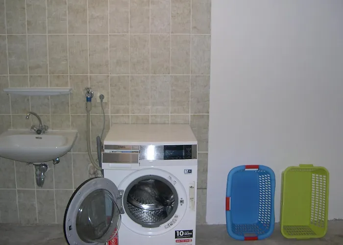Zv-scholtz Burghausen, Regerstr.37 P7-5 *